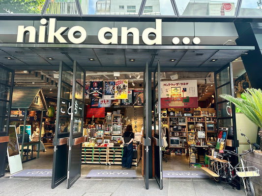 6.20-8.24 LIPIT-ISCHTAR POP UP STORE at niko and TOKYO