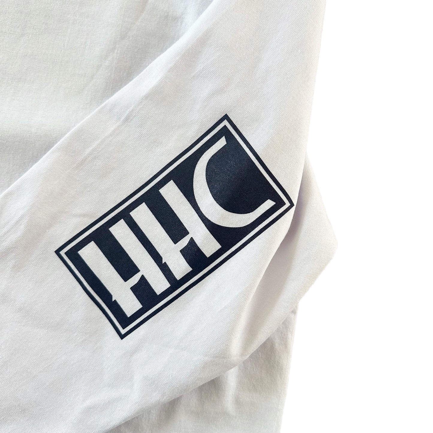 VHS ロンT「HHC 髭髭倶楽部」 x 「LIPIT-ISCHTAR」コラボTシャツ higehigeclub リピト・イシュタールhhc ポロクラブ ホワイト