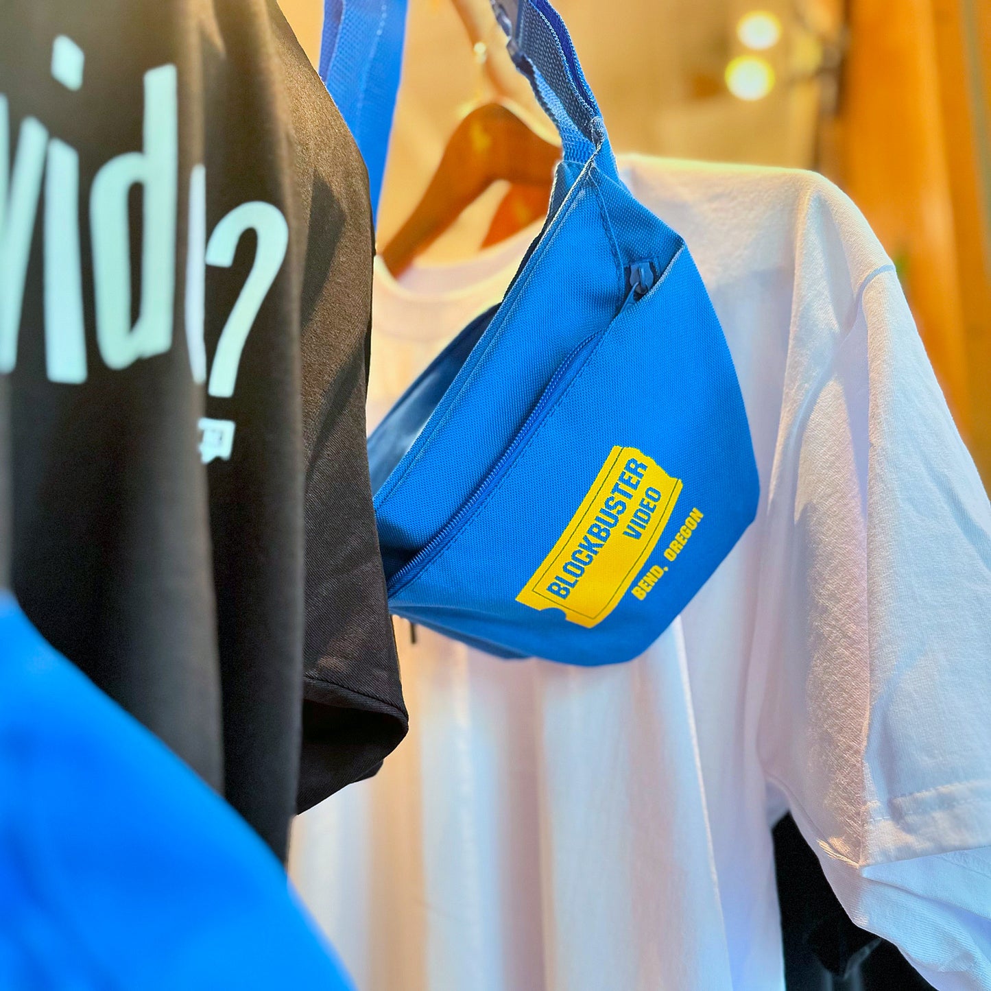 BLOCKBUSTER VIDEO Fanny Pack Blue ブロックバスター ビデオ VHS BEND OREGON オレゴン オフィシャル グッズ ウエストバッグ