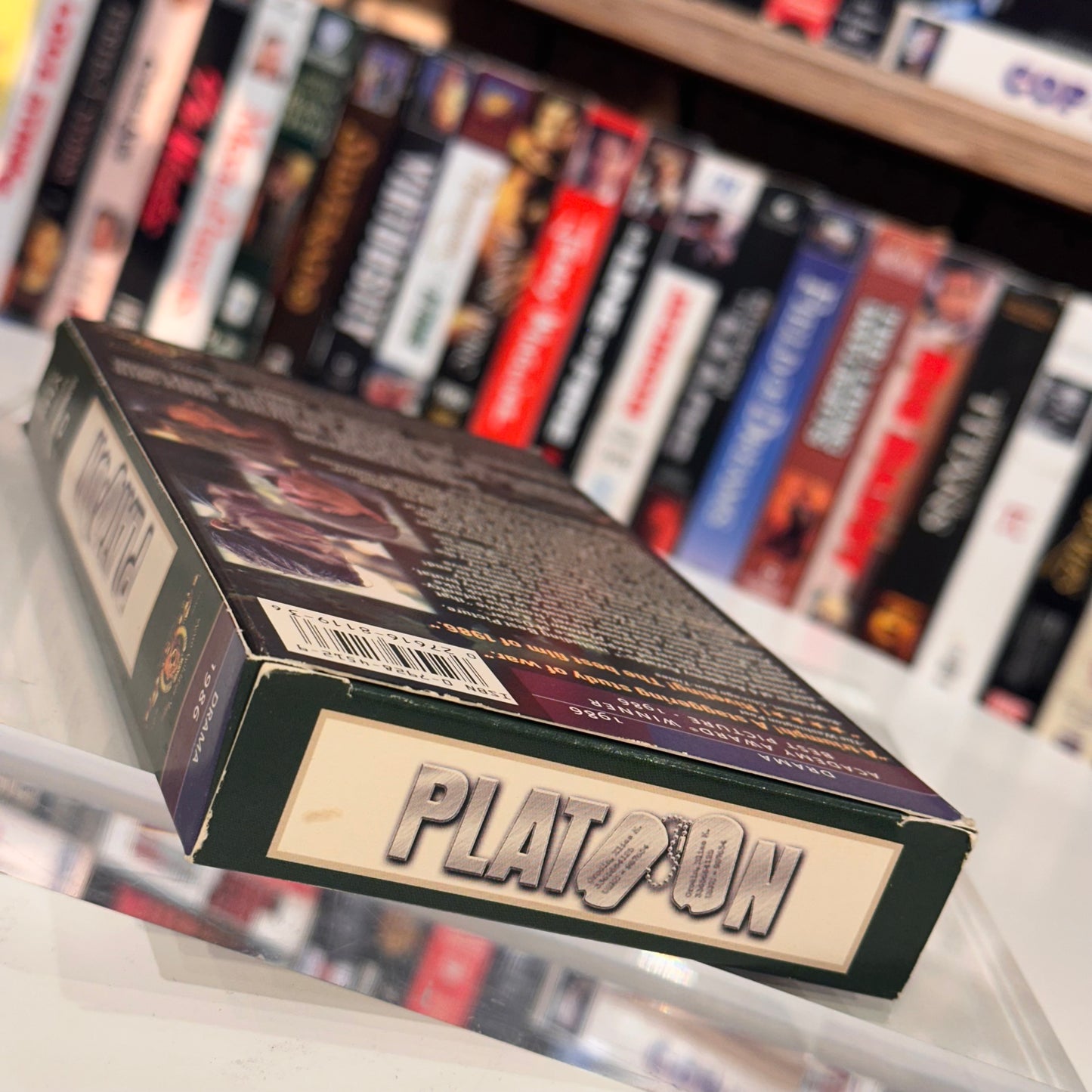 VHS ビデオテープ 輸入盤 PLATOON プラトーン 海外版 USA アメリカ ビデオ 紙ジャケ