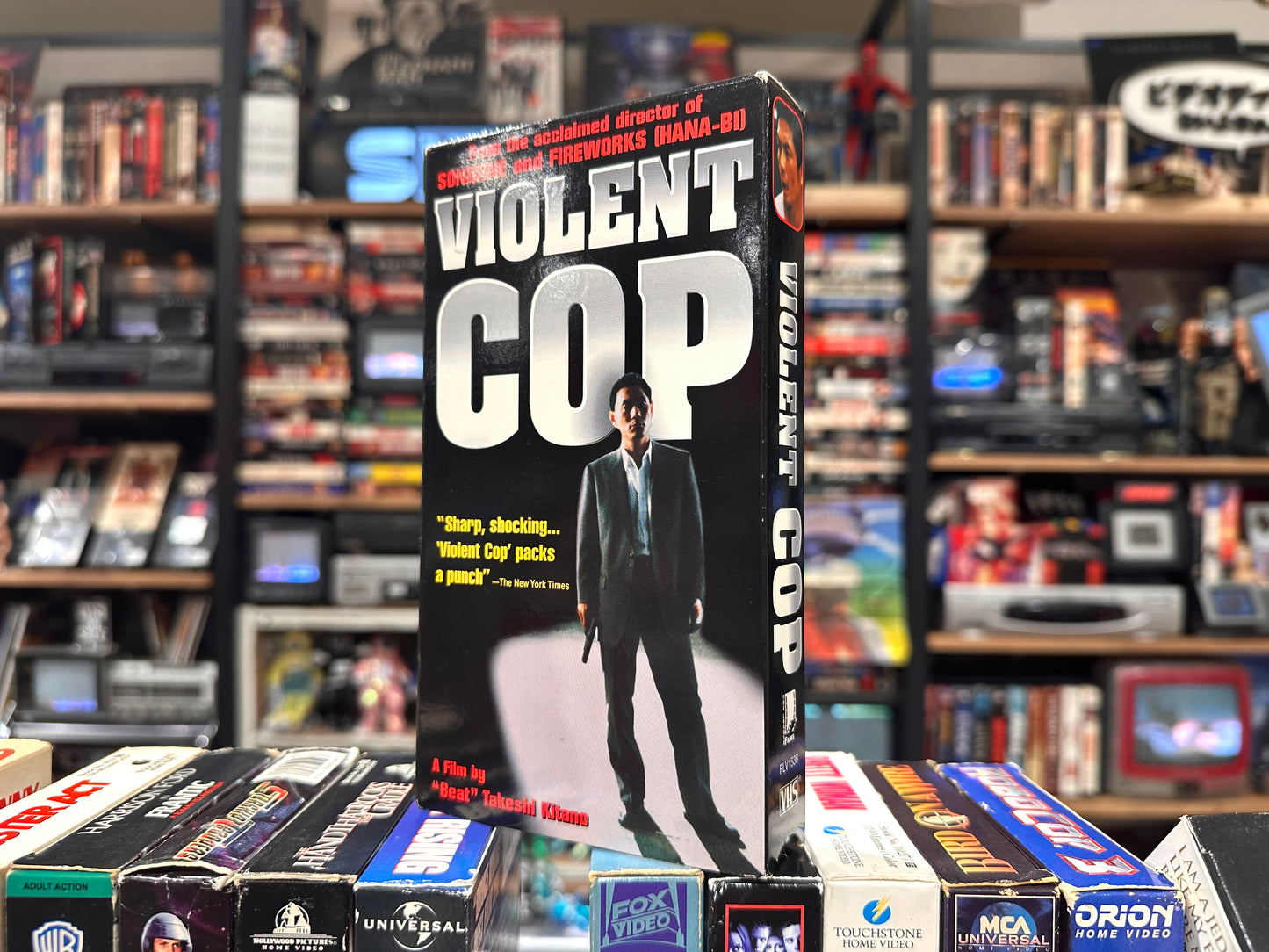 VHS ビデオテープ 輸入版 その男凶暴につき Violent Cop 海外版 北野武 ビートたけし USA アメリカ ヴィンテージ ビデオ 紙ジャケ
