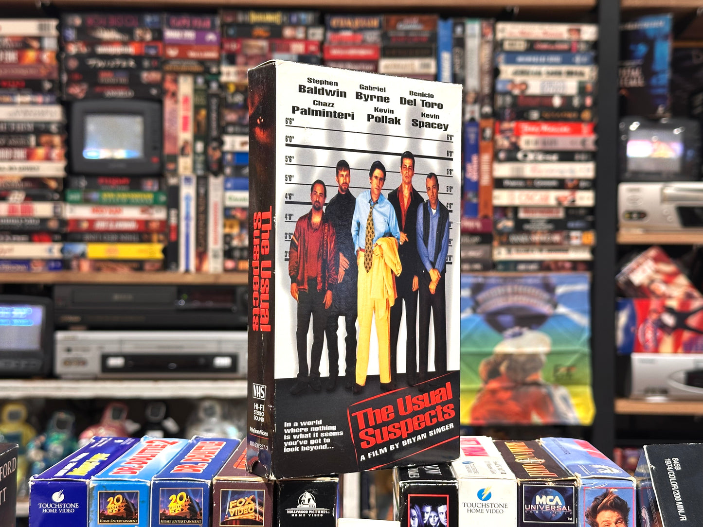 VHS ビデオテープ 輸入盤 ユージュアル・サスペクツ The Usual Suspects ケヴィン・スペイシー 海外版 USA アメリカ ビデオ 紙ジャケ