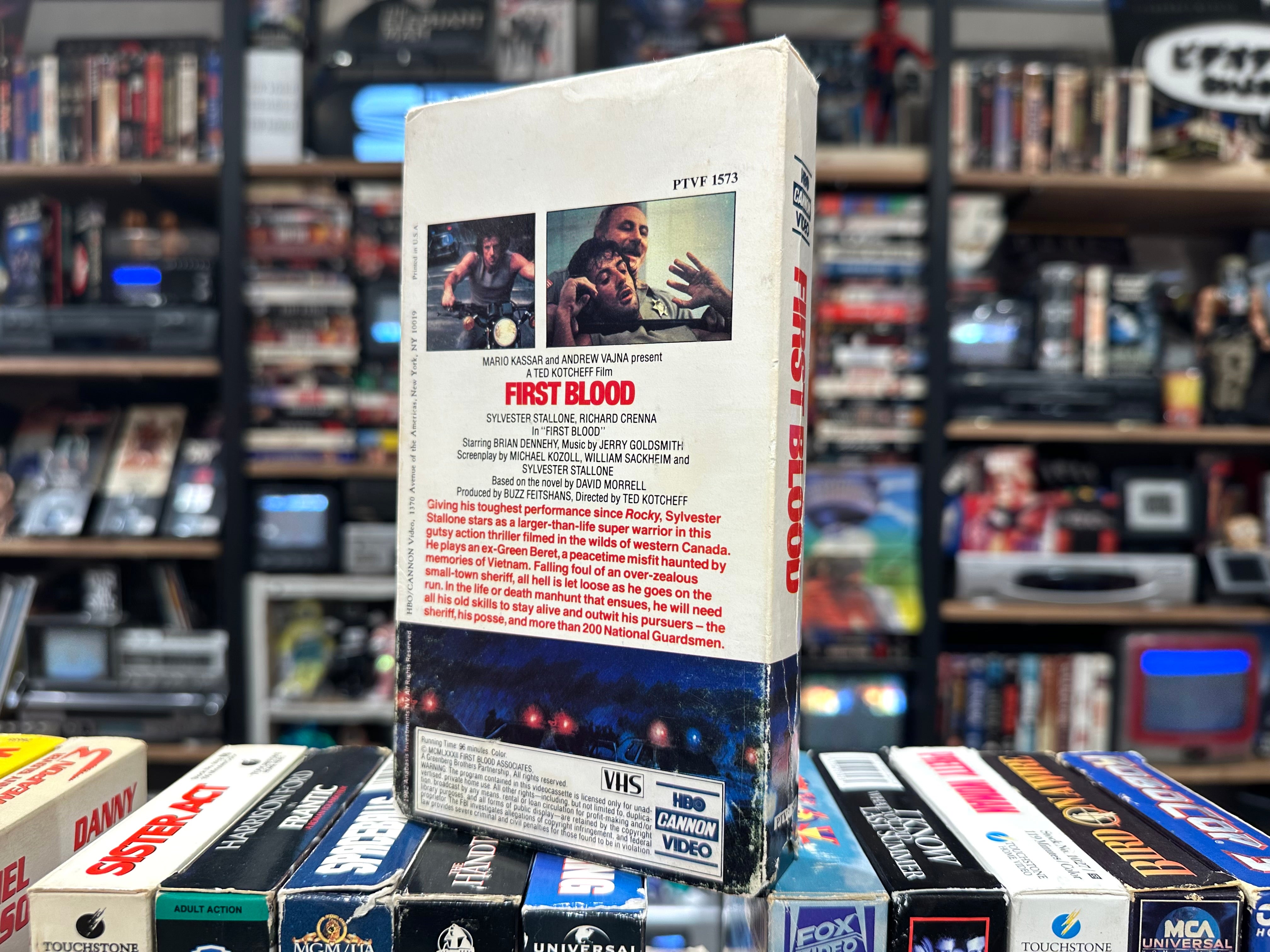 VHS ビデオテープ 輸入版 ランボー RAMBO First Blood 海外版 USA