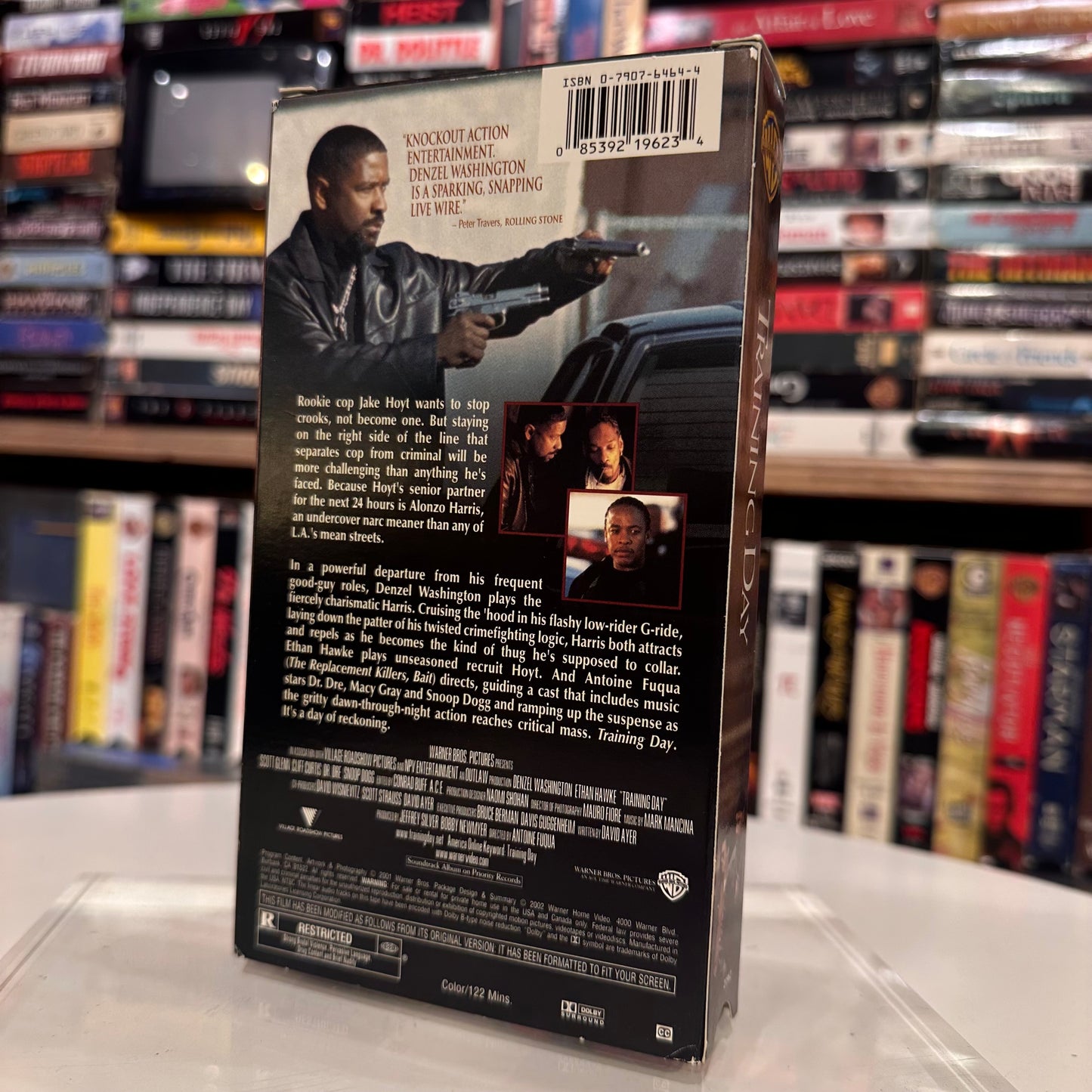 VHS ビデオテープ 輸入盤 TRAINING DAY トレーニング・デイ  海外版 USA アメリカ ビデオ 紙ジャケ