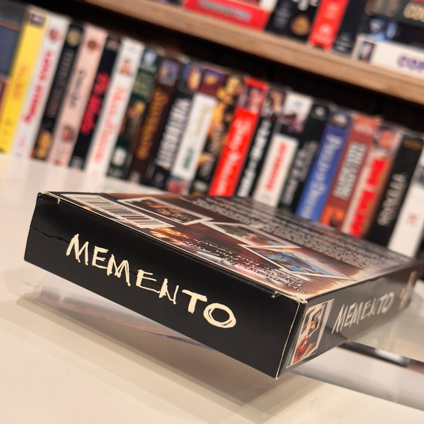 VHS ビデオテープ 輸入盤 MEMENTO メメント クリストファー・ノーラン 海外版 USA アメリカ ビデオ 紙ジャケ