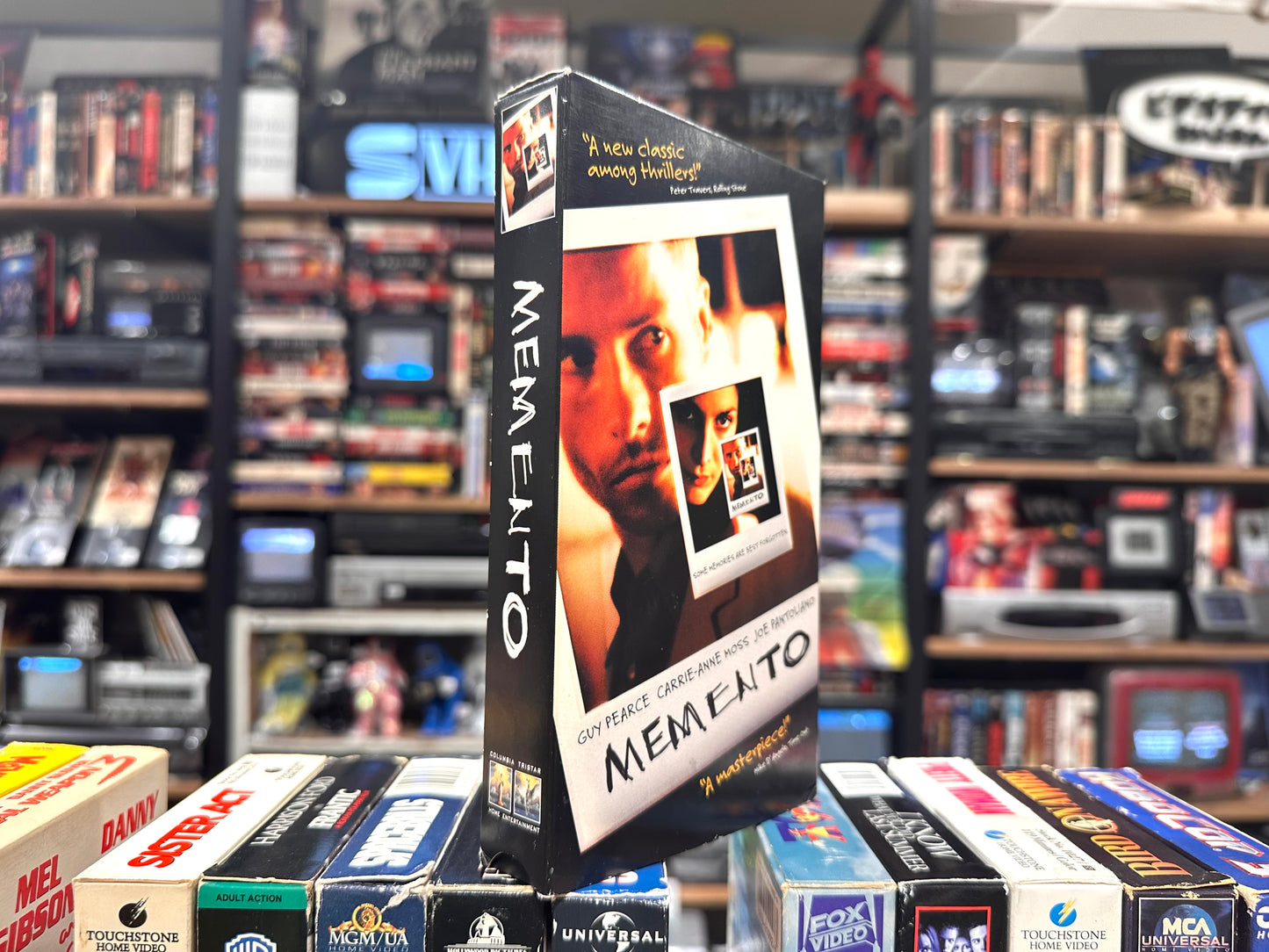 VHS ビデオテープ 輸入盤 メメント Memento 海外版 USA アメリカ ヴィンテージ クリストファー・ノーラン ビデオ 紙ジャケ