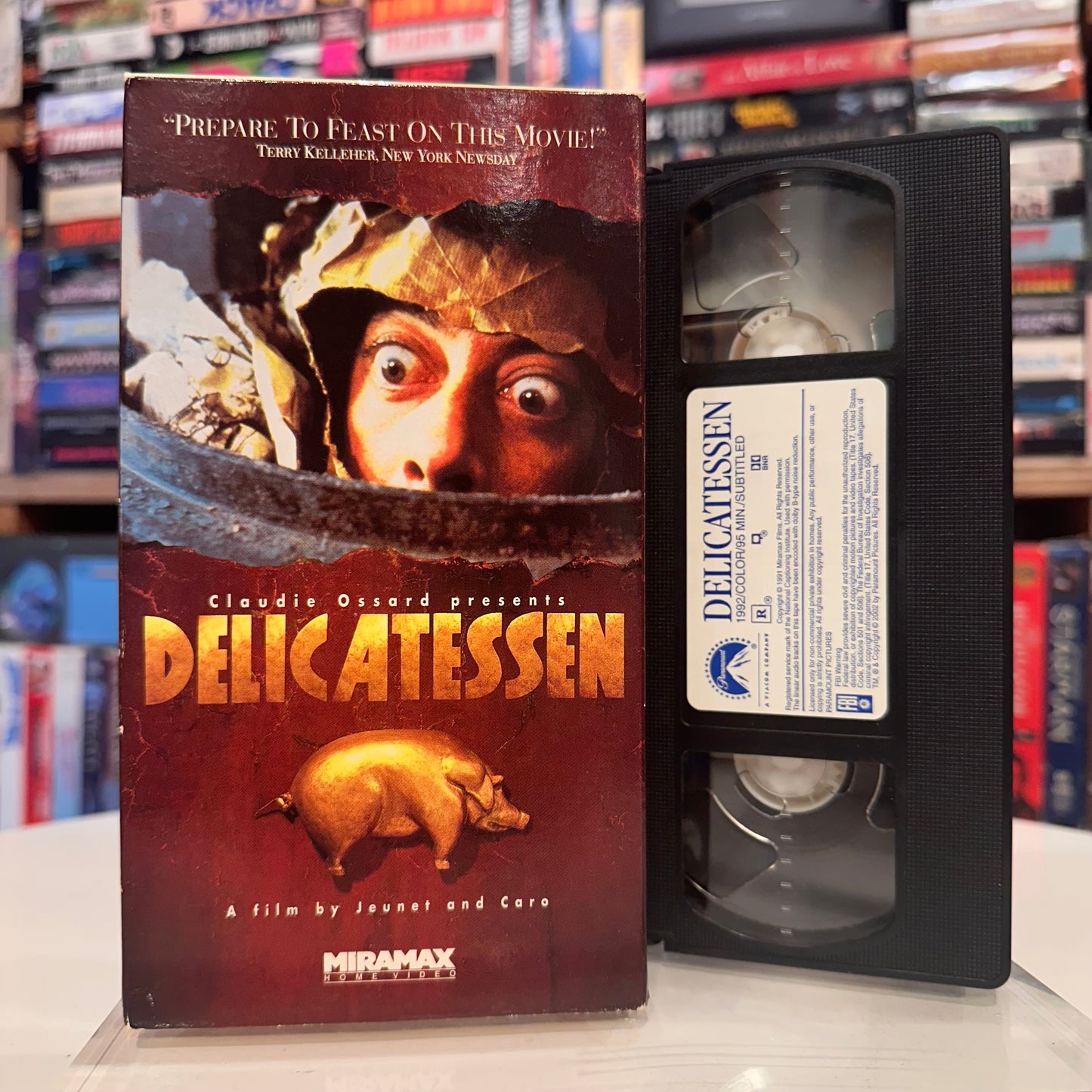 VHS ビデオテープ 輸入盤 DELICATESSEN デリカテッセン 海外版 USA アメリカ ビデオ 紙ジャケ