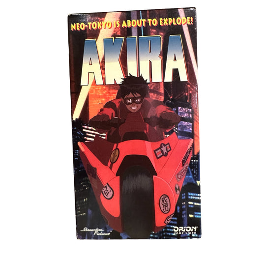 VHS ビデオテープ 輸入版 アキラ AKIRA 海外版 USA アメリカ ヴィンテージビデオ 紙ジャケ アニメ