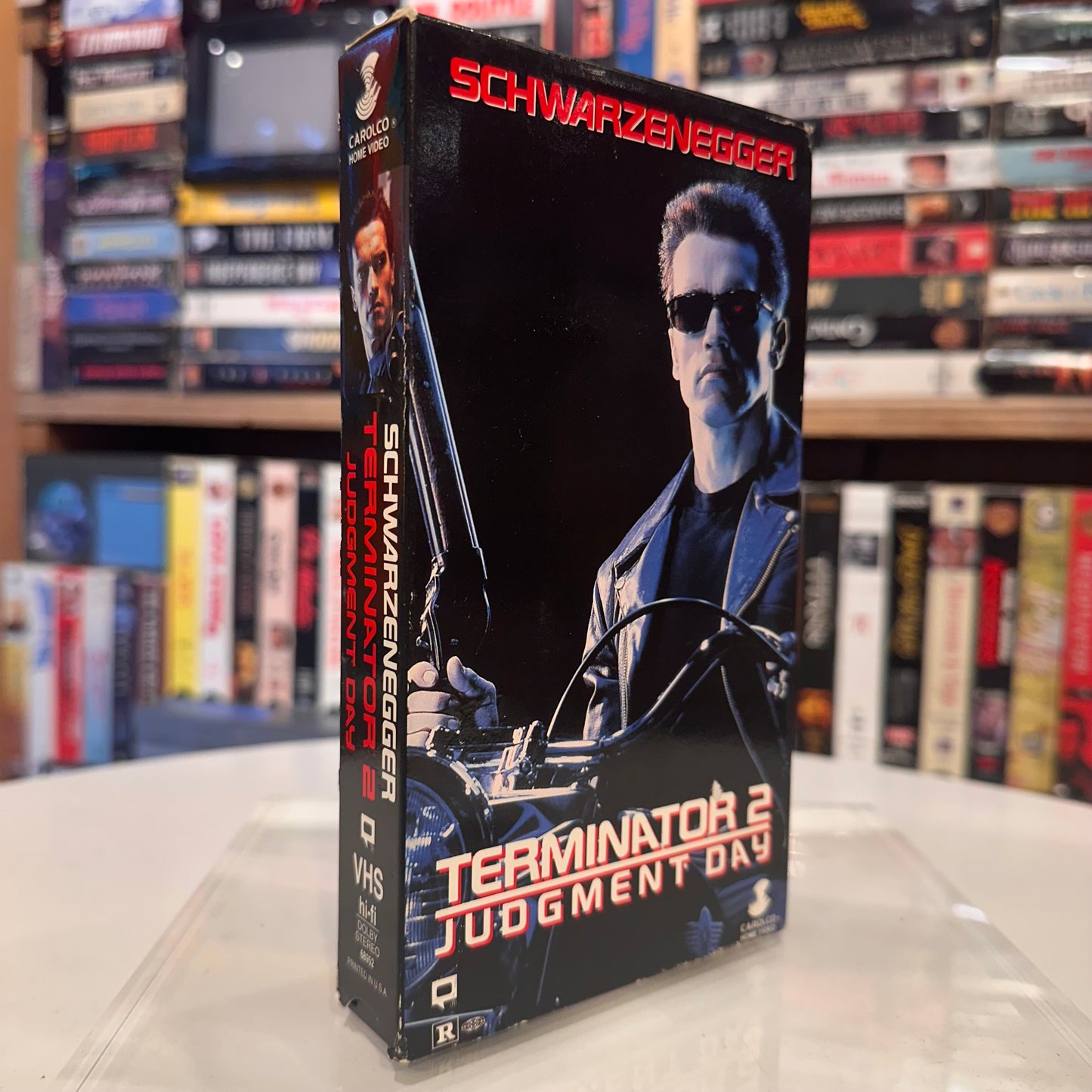 VHS ビデオテープ 輸入盤 TERMINATOR 2 ターミネーター2 海外版 アーノルド・シュワルツェネッガー USA アメリカ ビデオ 紙ジャケ