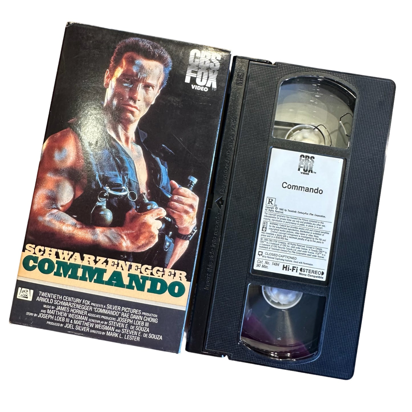 VHS ビデオテープ 輸入版 COMMANDO コマンドー CBS FOX海外版 USA アメリカ ヴィンテージ ビデオ 紙ジャケ