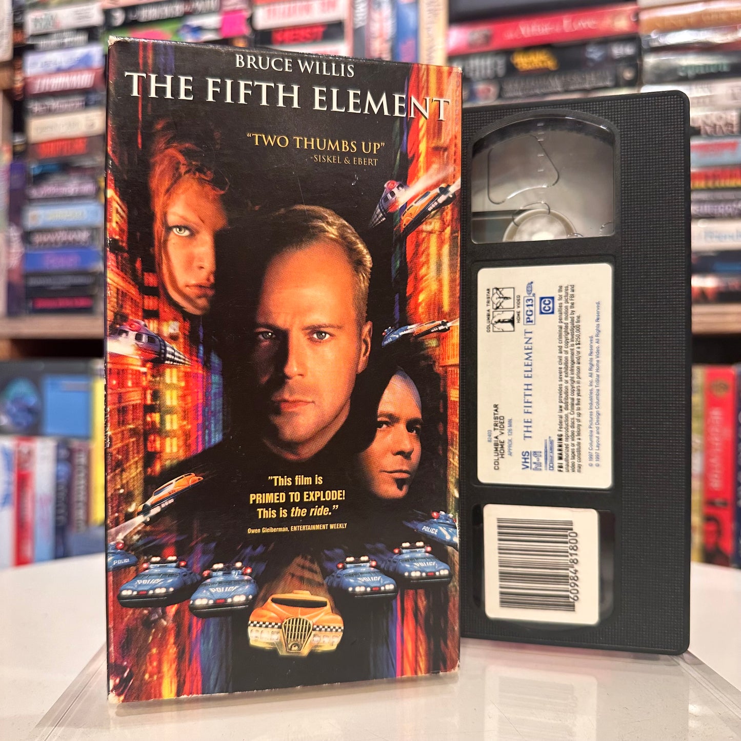 VHS ビデオテープ 輸入盤 THE FIFTH ELEMENT フィフス・エレメント 海外版 ブルース・ウィルス USA アメリカ ビデオ 紙ジャケ